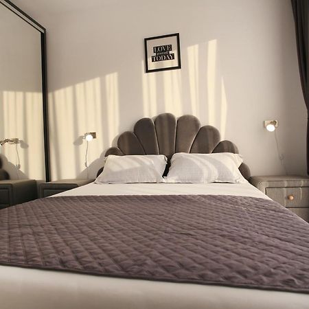 Apartament Prima Nufarul Ralu Nagyvárad Kültér fotó