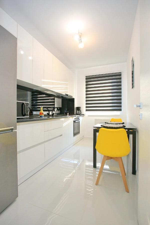 Apartament Prima Nufarul Ralu Nagyvárad Kültér fotó